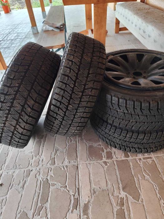 Зимни гуми и джанти Bridgestone blizzak ws90 215/45/17