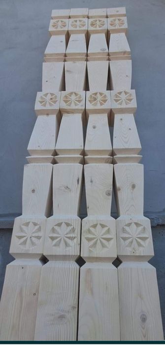 Vând stâlpi sculptați terasă, foișor, pergolă,leagăne, troițe