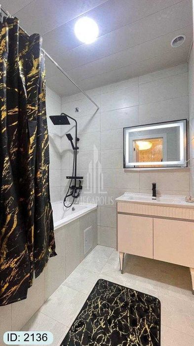 Chevar tarafga 3 xona tayyor kvartira sotiladi