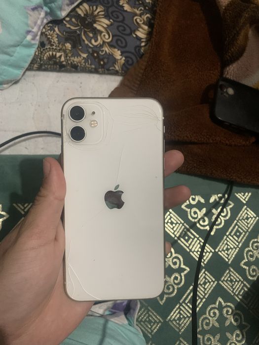 Iphone 11 64гб 69%