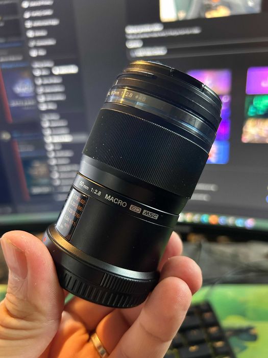 Obiectiv Olympus M.ZUIKO DIGITAL ED 60mm f2.8 MACRO