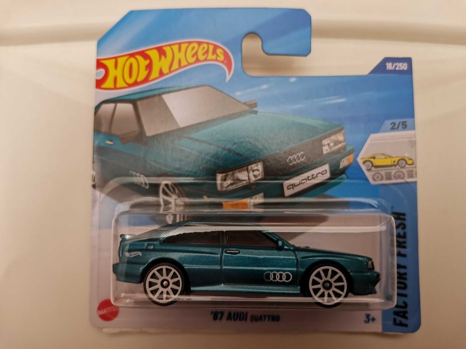 Hot Wheels mainline Porsche и Audi модели