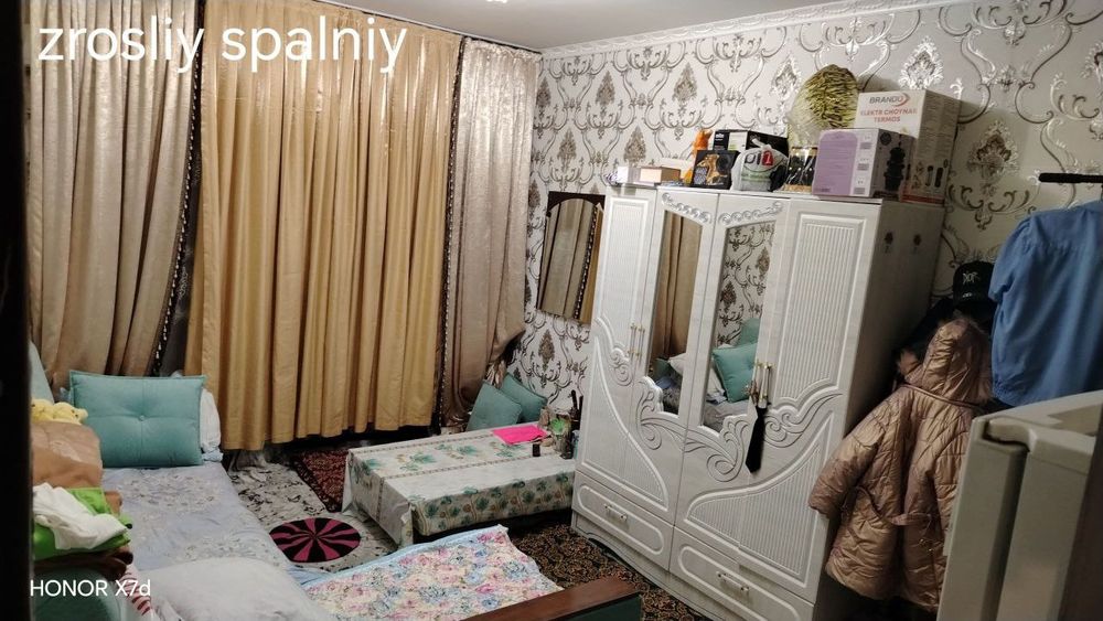 Продаю 5 комнатную квартиру Сергели Дустлик 2