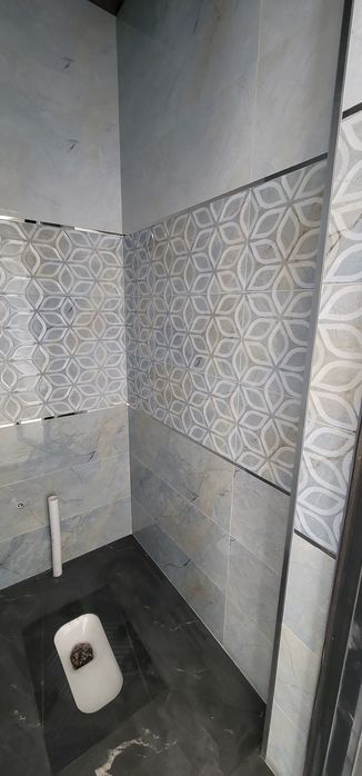 Коттеджей дом, подключ, гараж 1+1