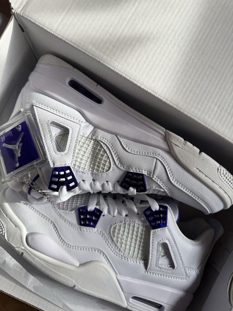 Jordan 4 Retro 'Purple Metallic'