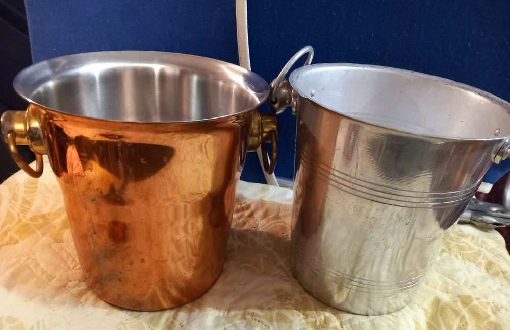 Старинни медни съдове