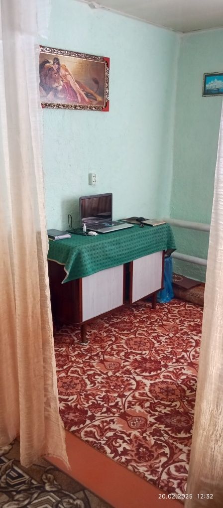 Продам дом в центре.