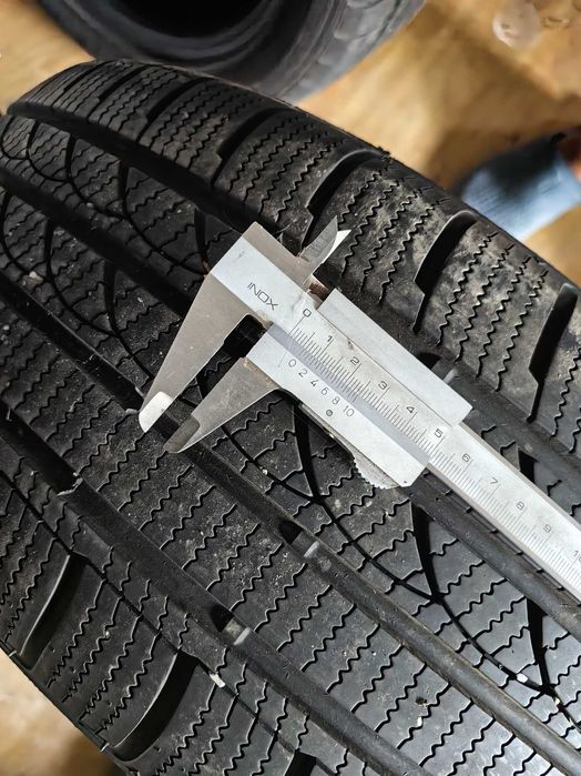 4 гуми Tracmax Extra Load 93 V XL 205/50/17