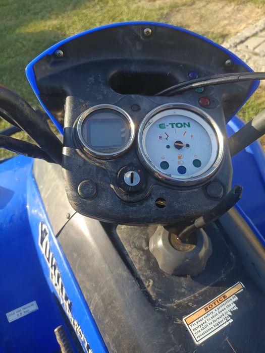 Vând ATV cu acte