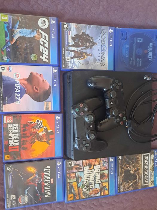 Playstation 4 slim