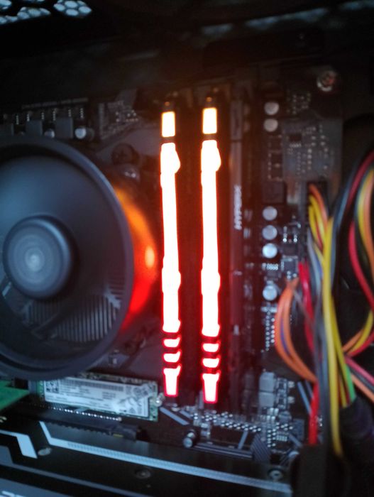 Kingston 2x8gb 3200mhz RGB