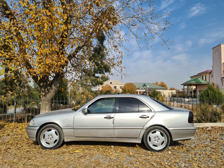Mersedes benz w202 sotiladi