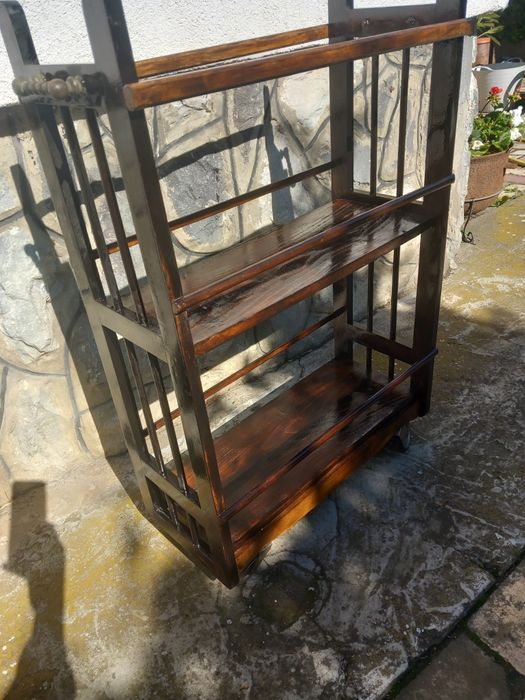 De vânzare cărucior (gheridon) din lemn