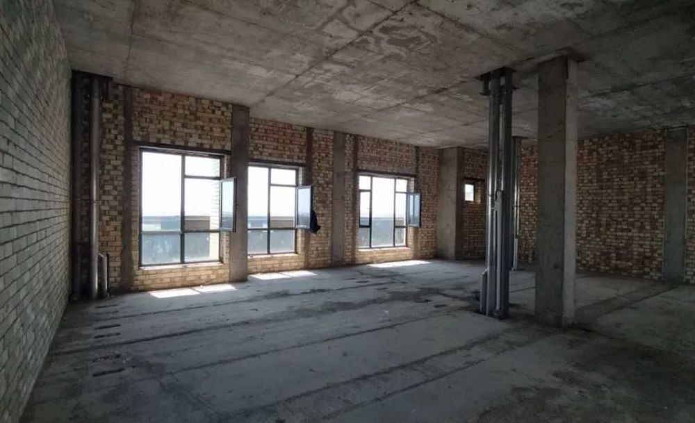 Продается пентхаус 4/8/8 новостройка Кадышева