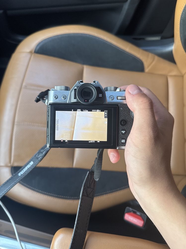 Camera FujiFilm X-T30-II cu obiectiv