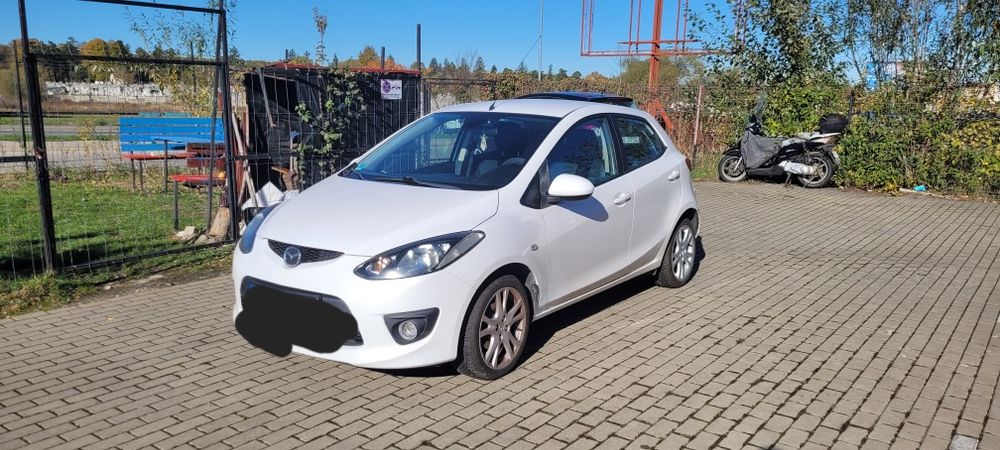 Mazda 2 hatchback 1.6 diesel  95cp