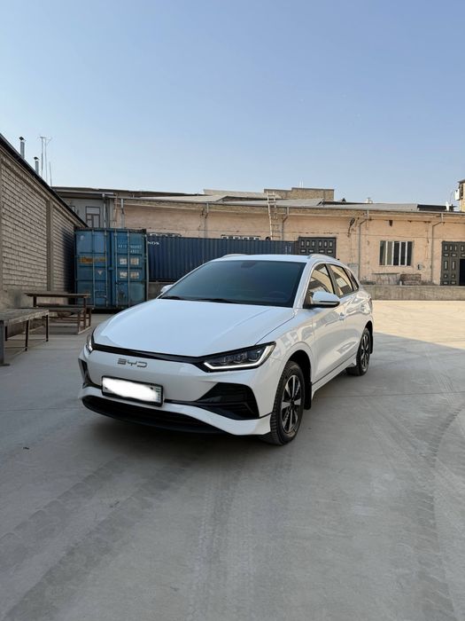 BYD E2 Luxury 405 km