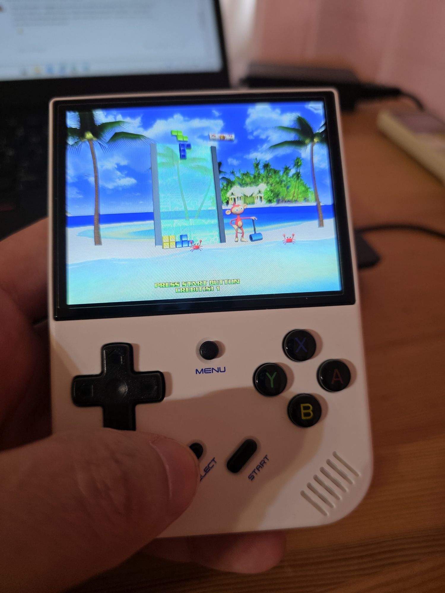 Anbernic RG35XX Plus Retro Emulator