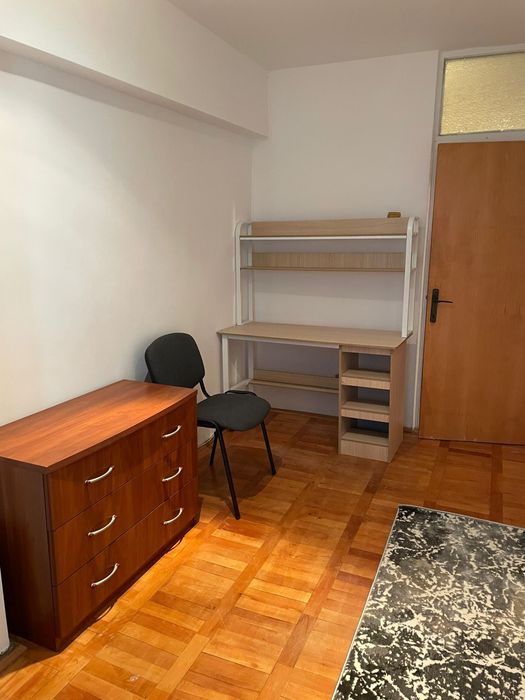 Inchiriez apartament 2 camere Bul Republicii - Utilitati incluse!!!