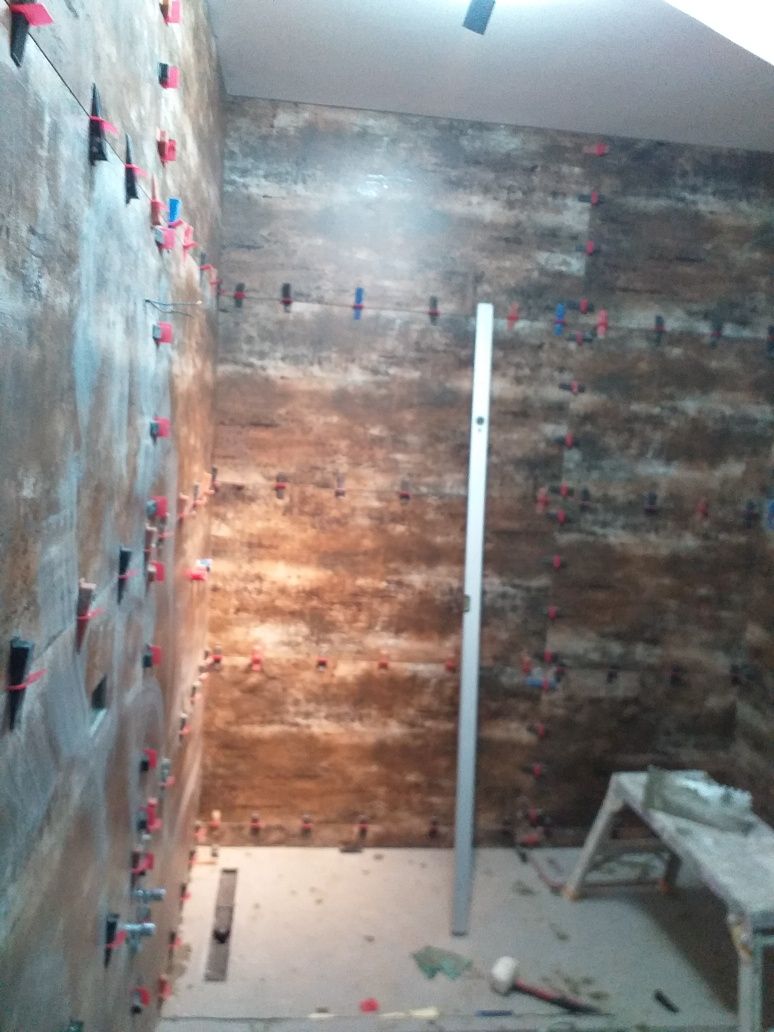 Amenajări interioare si exterioare ,instalați sanitare .