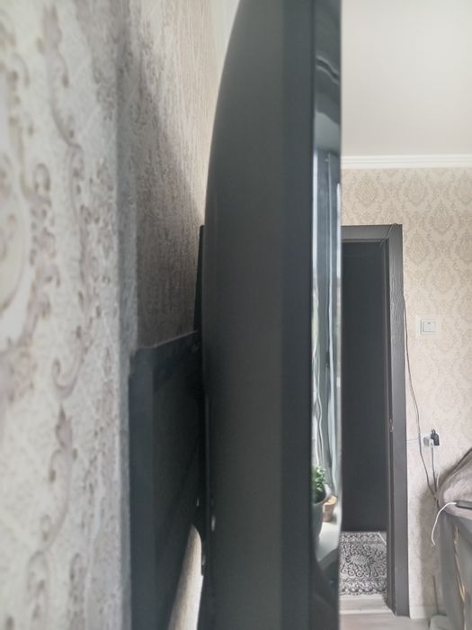 Телевизор очень хорошем состоянии