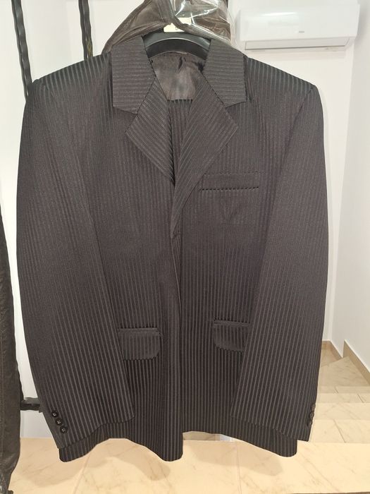 Vand costum barbat nunta, doua modele