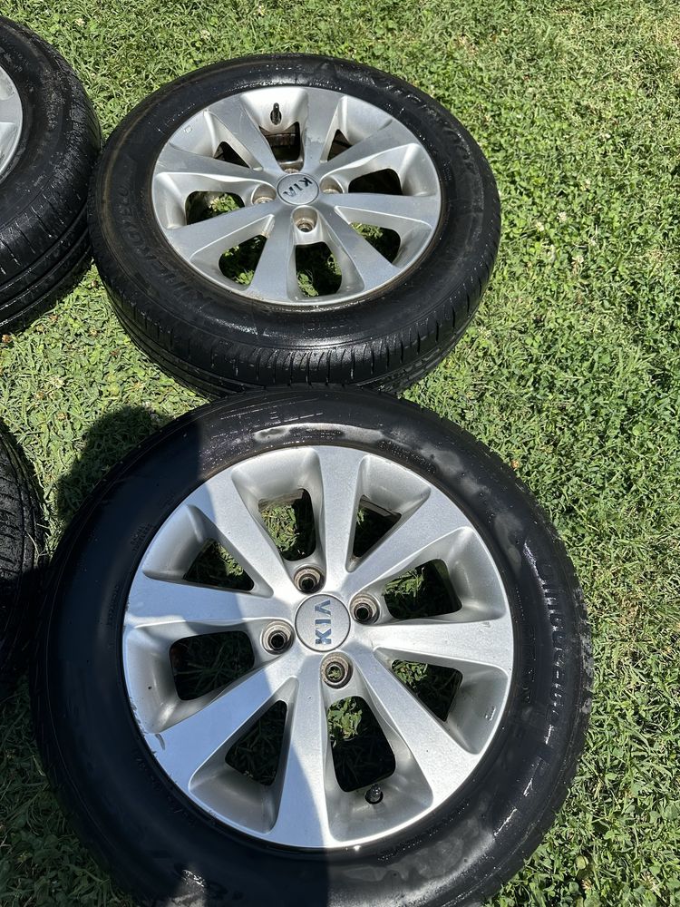 Джанти kia 15" с гуми стар дот