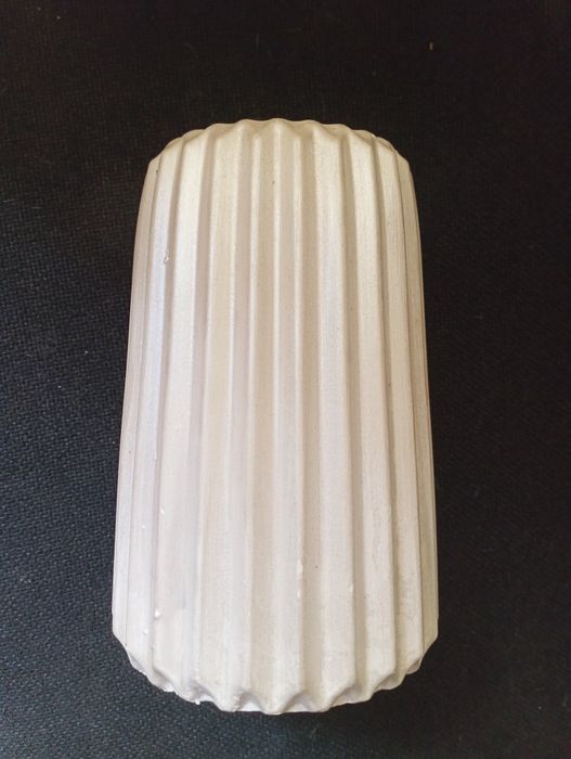 продам вазочку из гипса