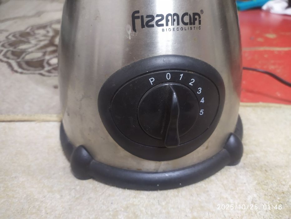 Продам блендер бу