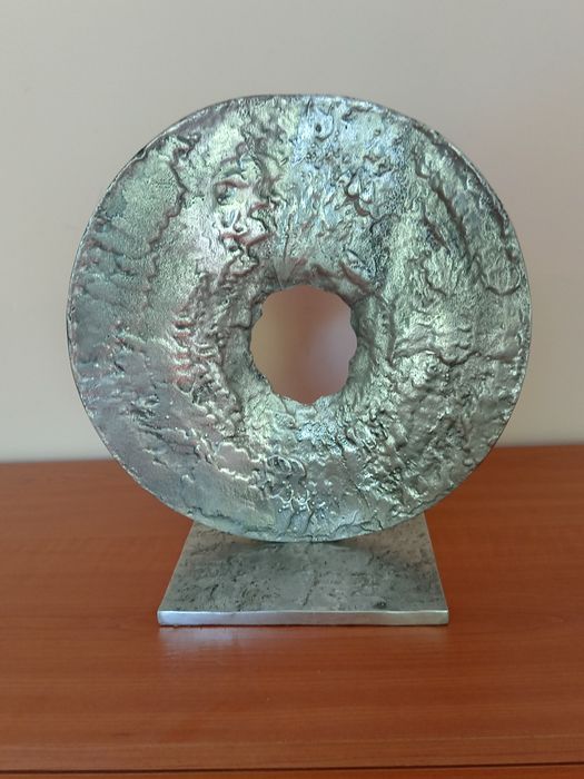 Sculptura originală, Karim Alaoui,