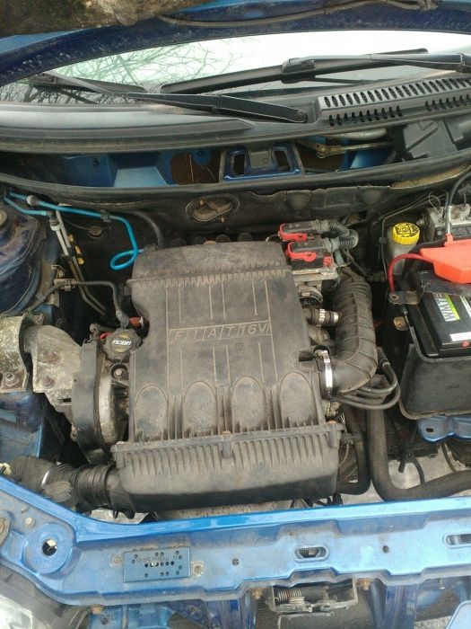 Фиат пунто на части 1.2 16v 60коня 2001год
