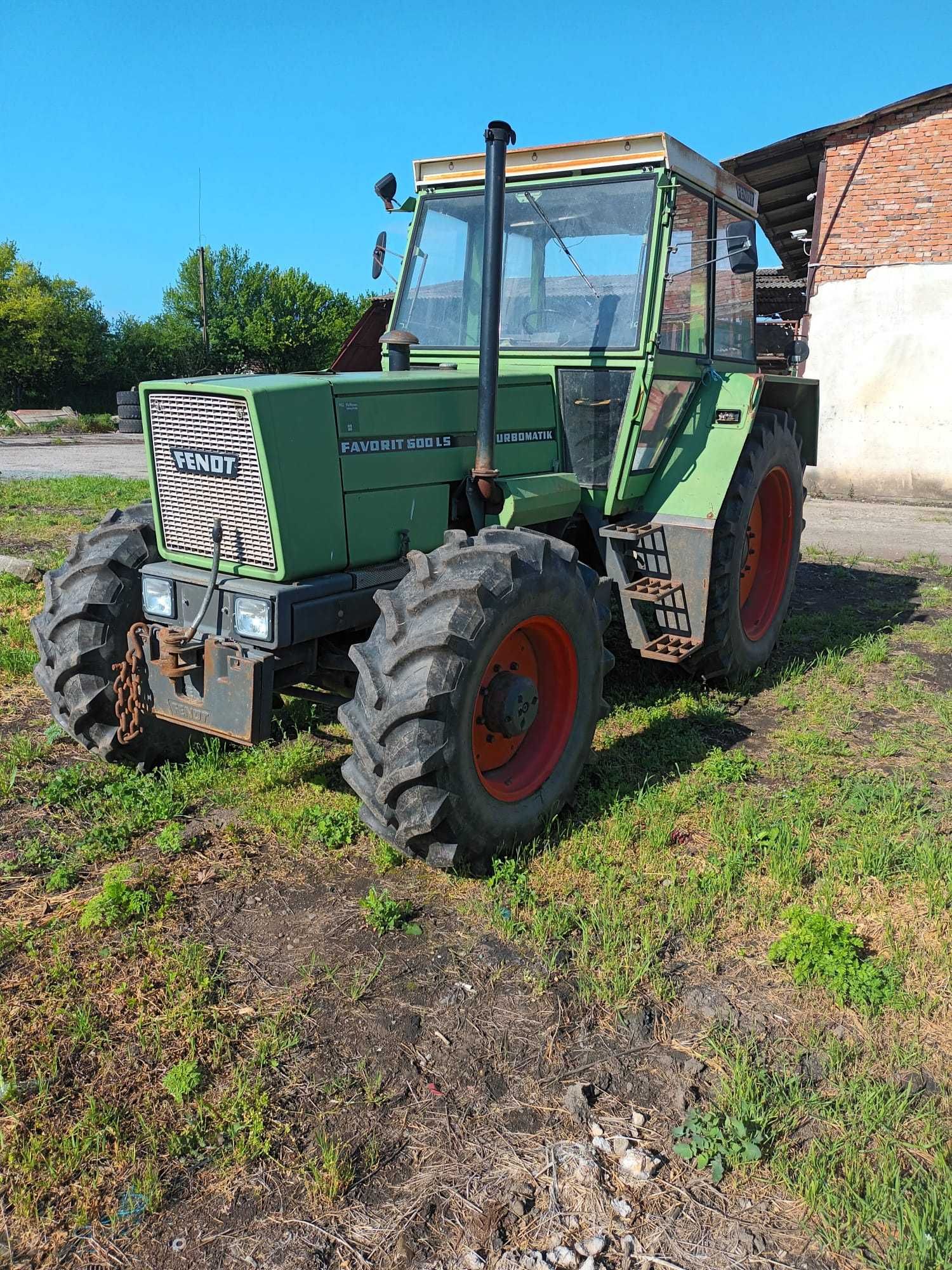 Tractor Fendt 600 ls