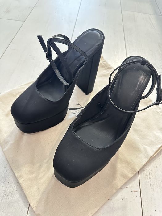 Stradivarius ботуши гумени 38 / Zara обувки на висок ток