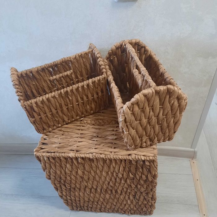 Корзинки плетенные для дома, для белья, отличном состоянии.Ротанг.