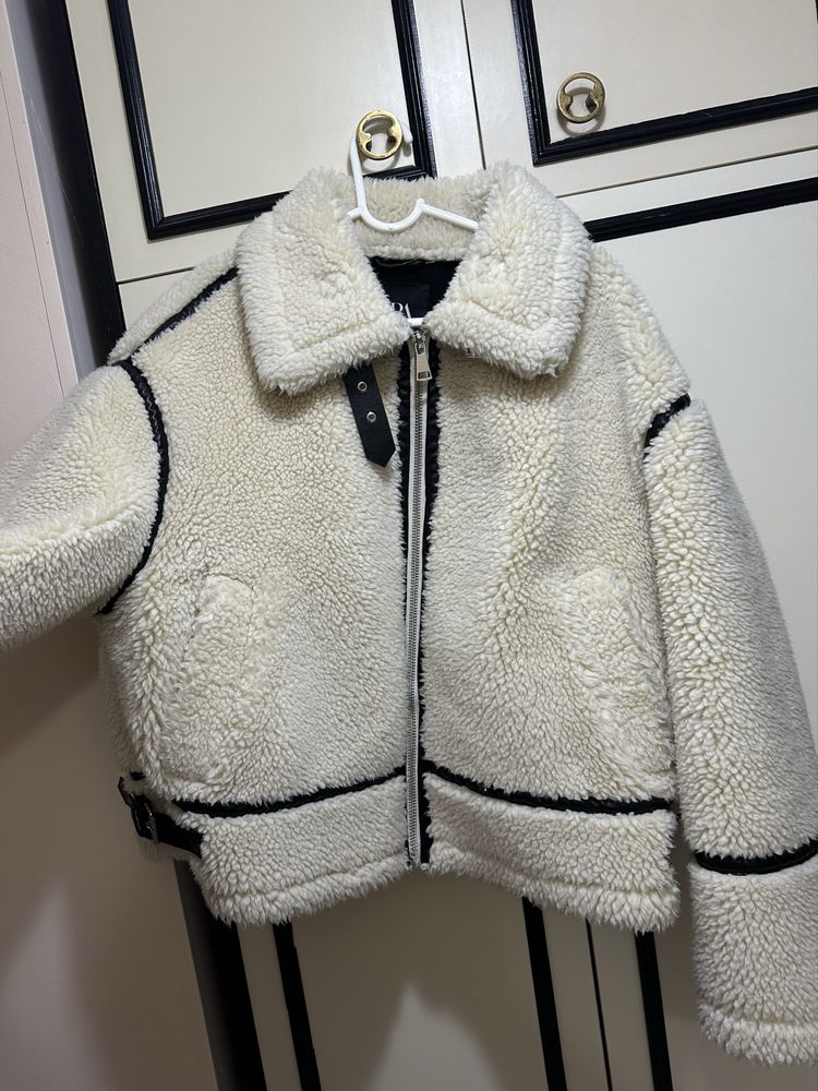 Зимно яке Zara