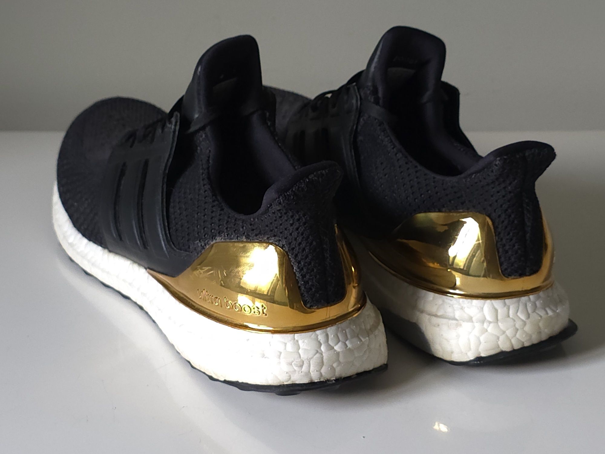 Adidas Ultra Boost спортни обувки 45 номер