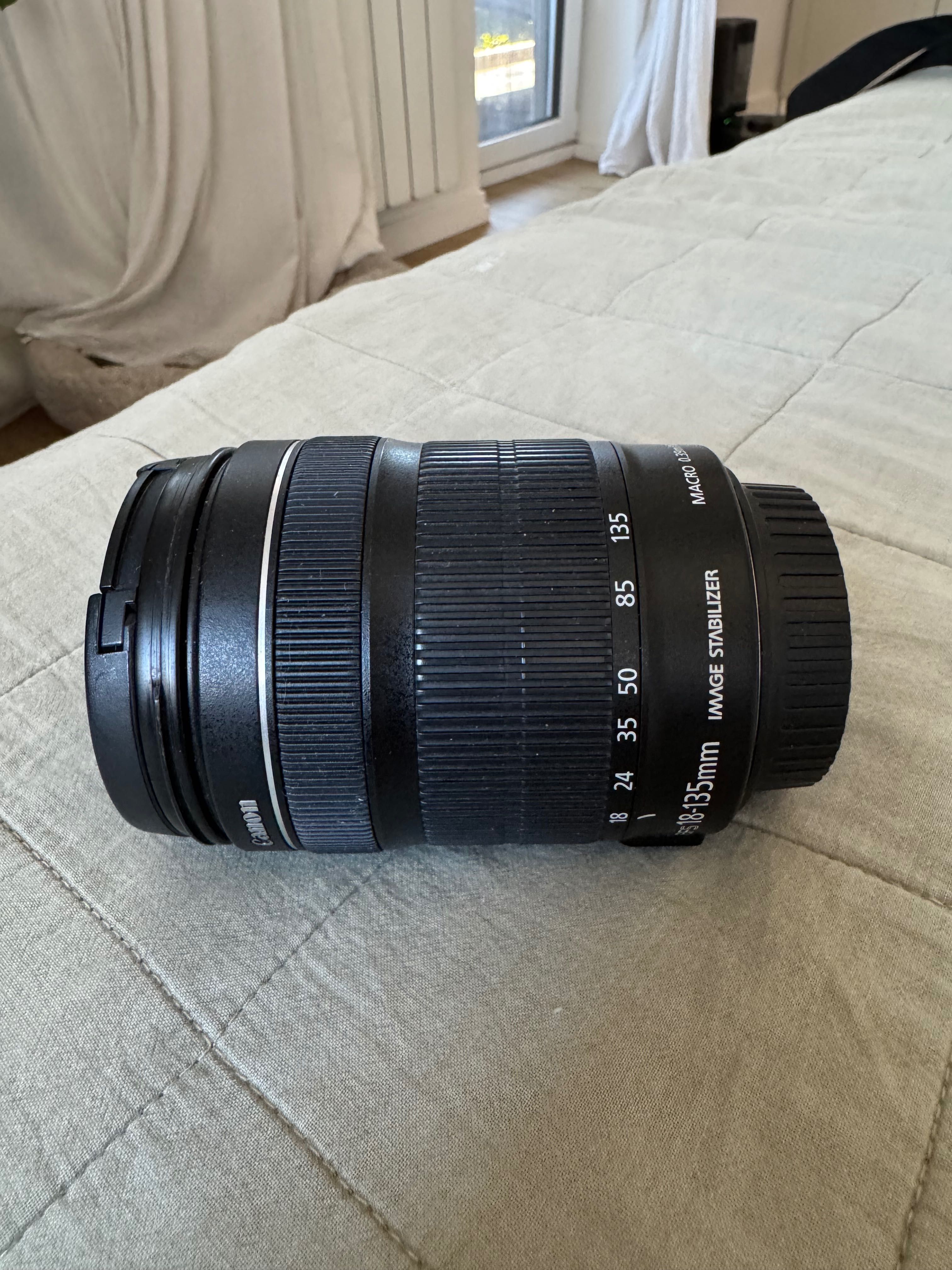 Canon EF-S 18-135mm f/3.5-5.6 IS STM