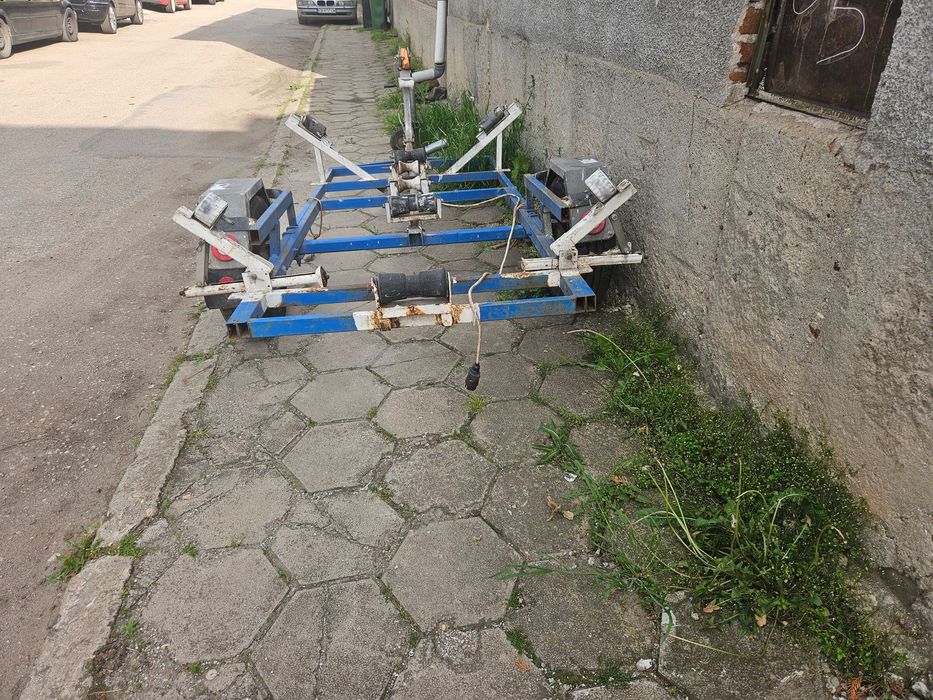 Колесар за лодка 4метра