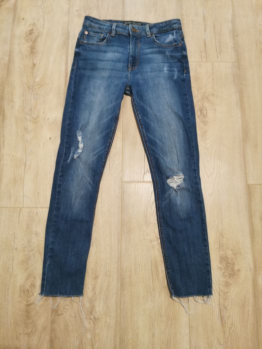 Blugi super skinny Bershka