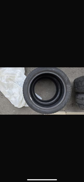 Anvelope de iarna Pirelli in stare foarte buna dot 2020 . Pret fix