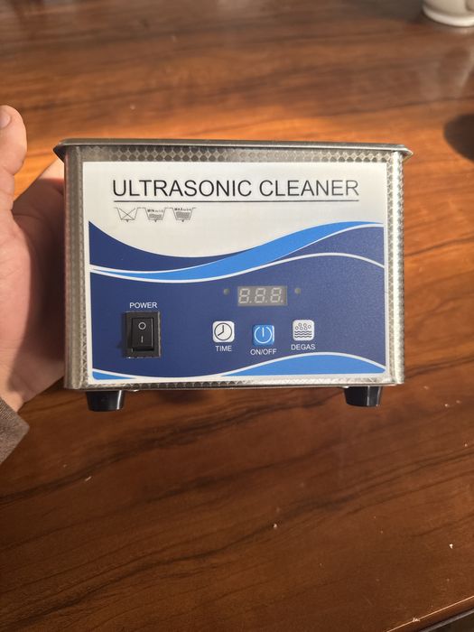Ultrasonic cleaner