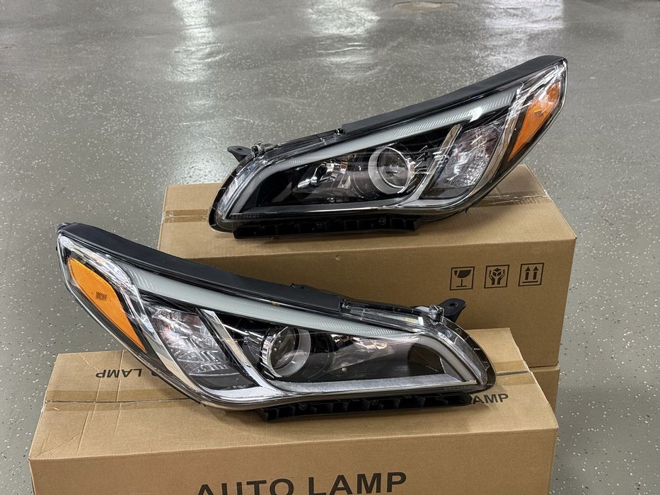 Фары передние Hyundai Sonata LF 2015