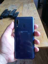 Samsung galaxy a20e