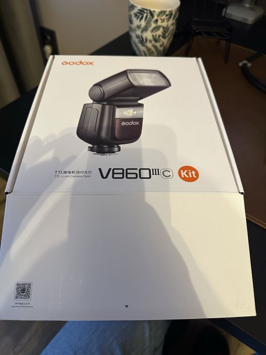 Blitz Godox V860 IIIC, TTL Canon cu garantie