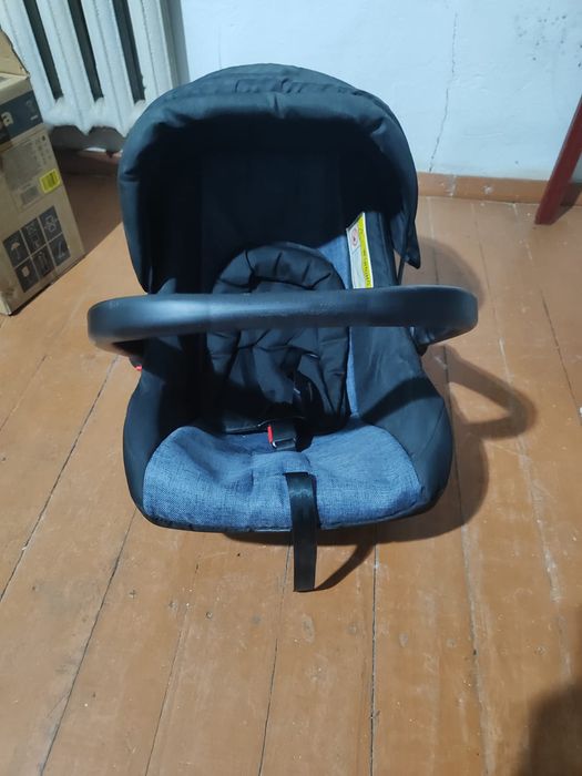 Автолюлька детская