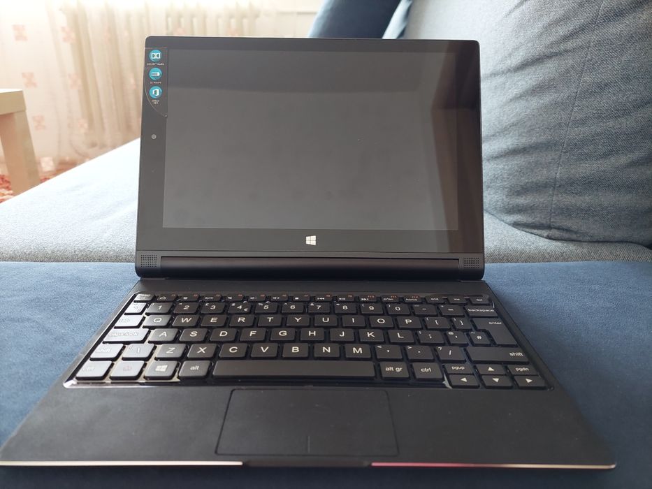 Lenovo Yoga Tablet 2 cu Windows 8