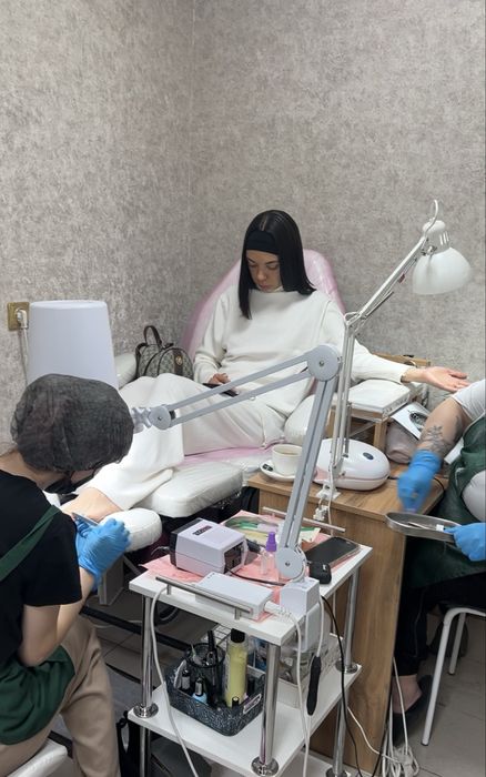 Продам действующую ногтевую студию