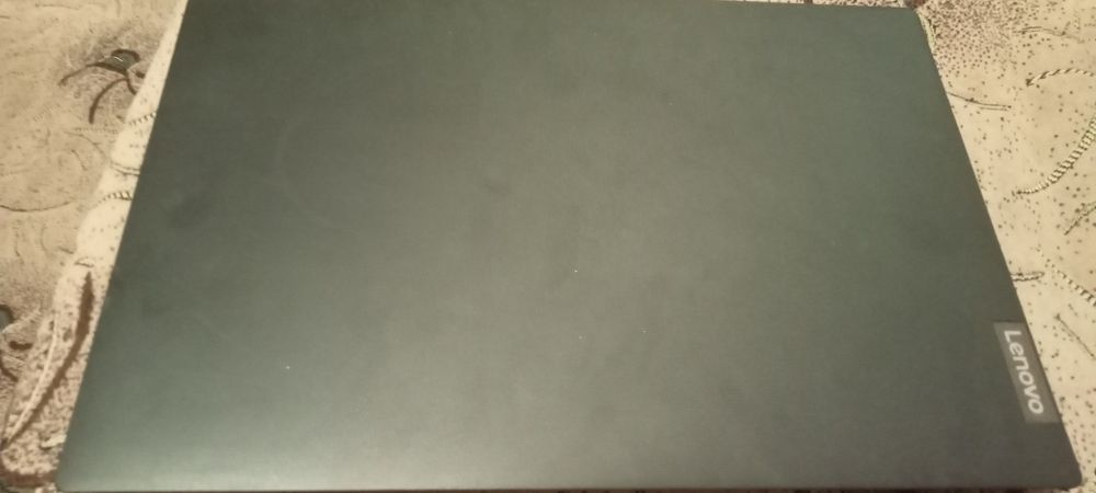 Продам нудбук Ienova ideapad s145