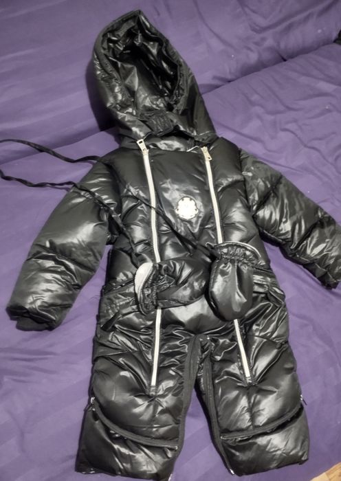 Продам комбинезон трансформер размер 80