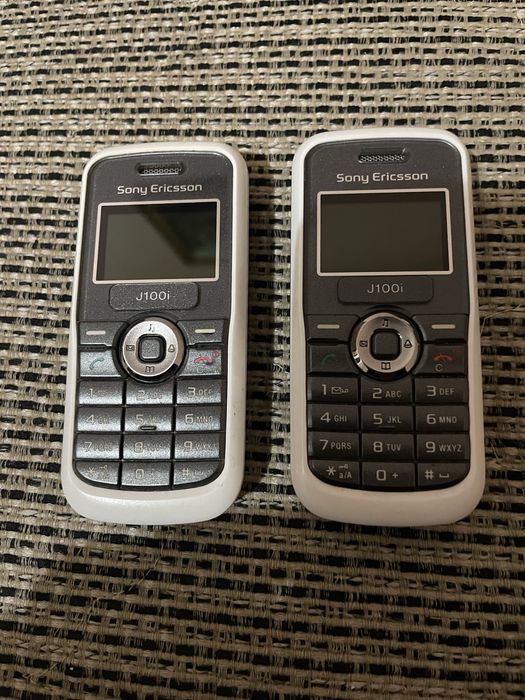 Sony Ericsson J100i , White